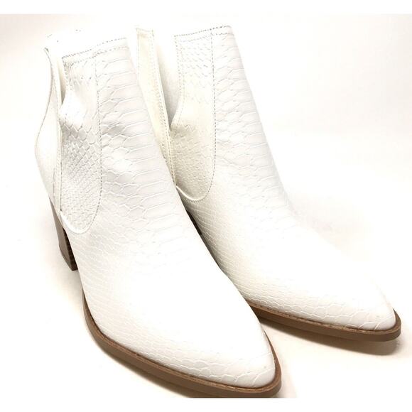 Unbranded Women's Size 9.5 White Faux Snakeskin Cutout Block Heel Ankle Bootie - Picture 1 of 8